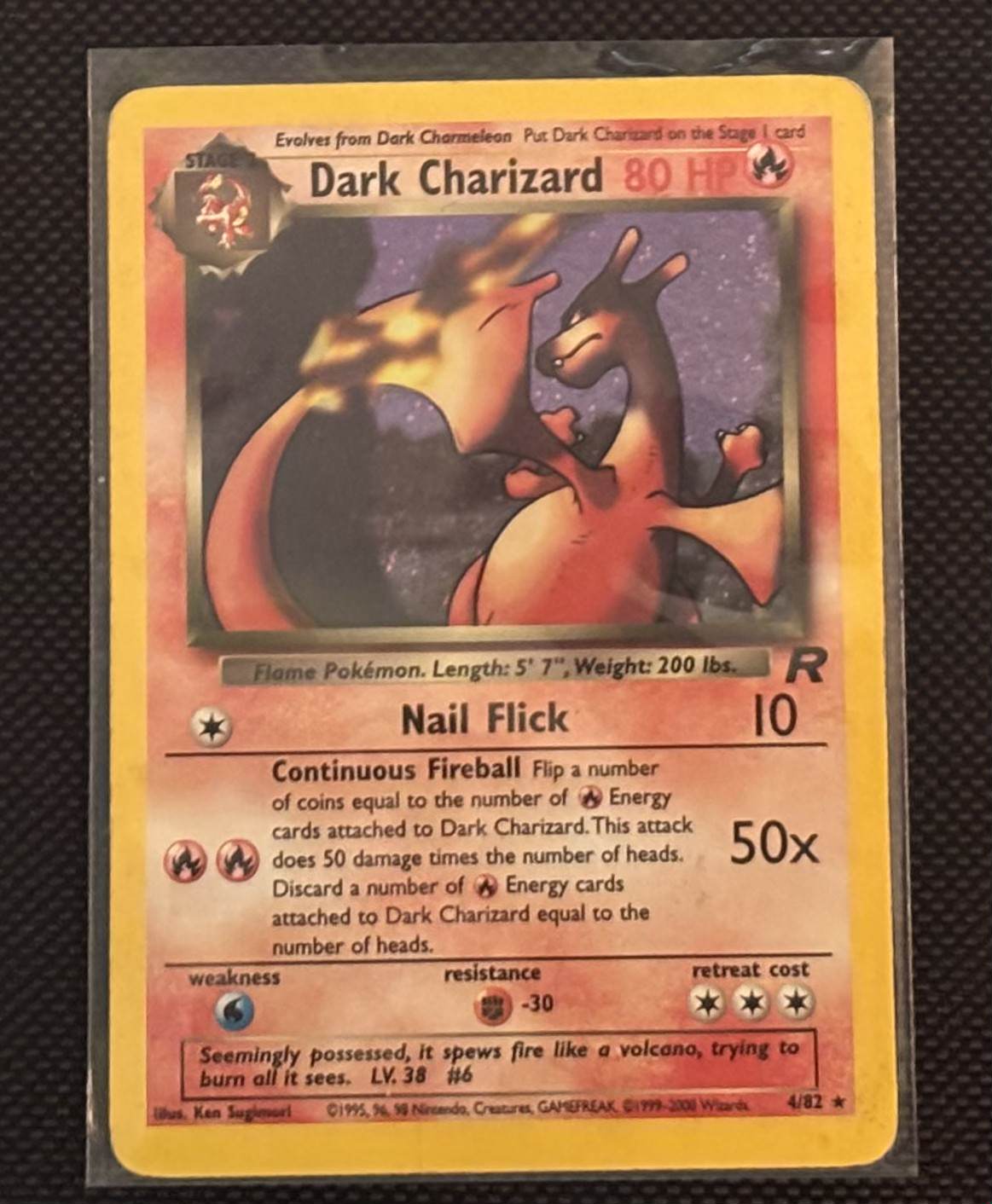 Dark Charizard (Holo) (UNTD) view 1