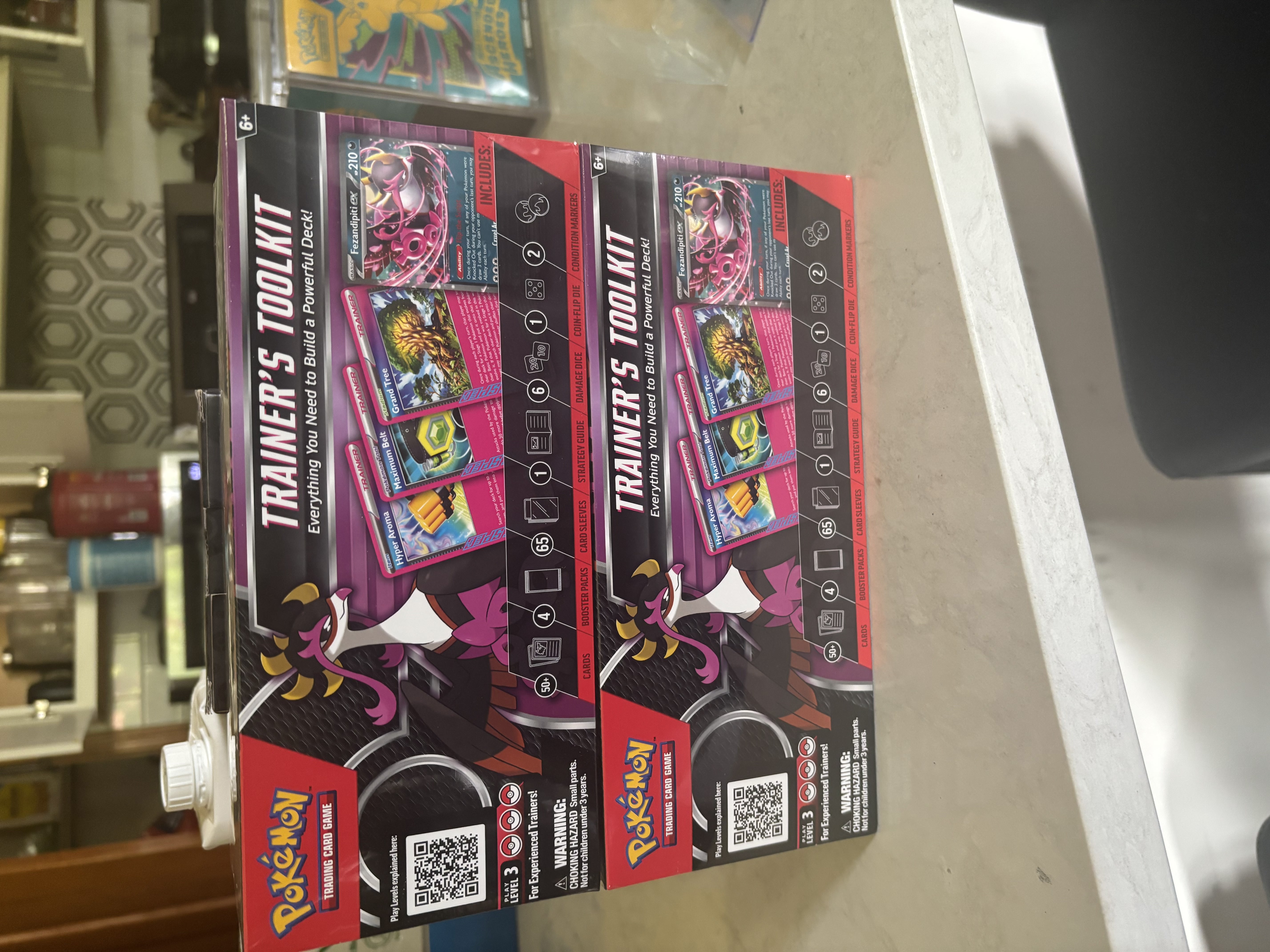 2 Pack Trainer Toolkit (2 Pack Destined, 2 Packs Mega Evolution per box)
